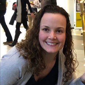 Meet your Posher, Jennifer